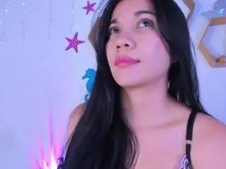 Camsoda Nude Webcam of emily-parrker