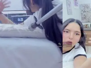 Camsoda Live Porn of emily-philip