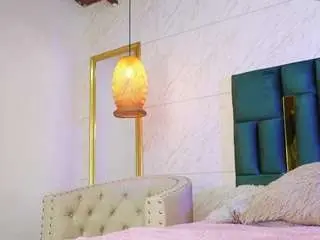 Camsoda Watch Live Sex Cams of emilia-monroee