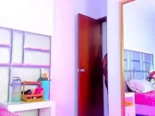 Camsoda Adult Webcam of lovely-nicki