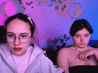 Camsoda Live Sex of mona-cloud