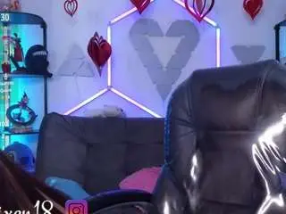 Camsoda Free Live Porn of littlevixen18