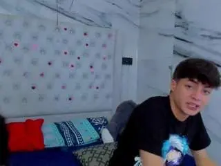 Camsoda Adult Webcam of linitharios0305