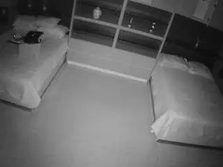 Camsoda Nude Webcam of voyeurcam-casa-salsa-versus-room