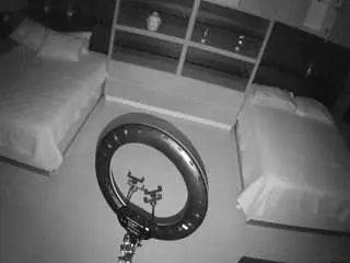 Camsoda Adult Webcam of voyeurcam-casa-salsa-versus-room