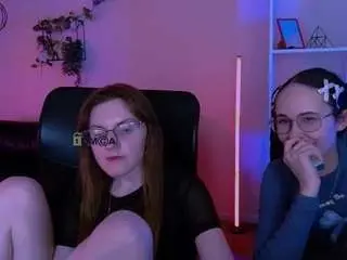 Camsoda Free Porn Cam of ava-mystic
