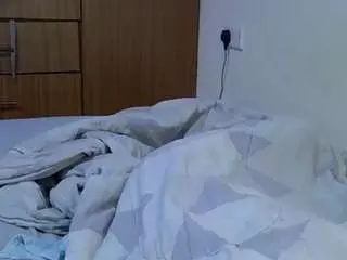 Camsoda Adult Webcams of sweet-roxxy