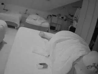 Camsoda Free Live Porn of voyeurcam-julmodels-bed-1