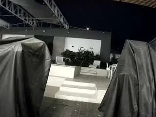 Camsoda Adult Webcam of voyeurcam-casa-salsa-gym-bike