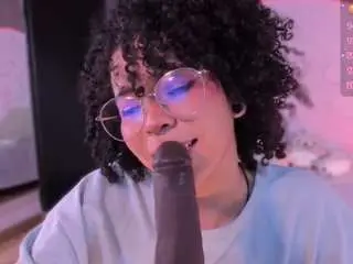 Camsoda Adult Webcams of emma-nakamura