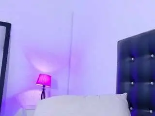 Camsoda Sex Chat of skinny-hottie18
