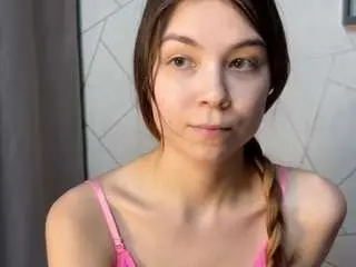 Camsoda Watch Live Sex Cams of loragorgeous