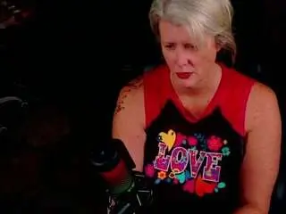 Camsoda Sex Chat of alicescuriosity