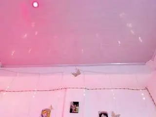 Camsoda Adult Webcam of ineed-mydaddy
