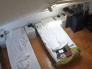 Camsoda Live Sex of voyeurcam-julmodels-bed-7