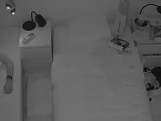 Camsoda Free Live Porn of voyeurcam-julmodels-bed-7