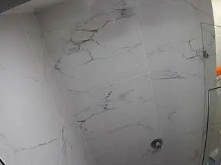 Camsoda Nude Webcam of voyeurcam-casa-salsa-bathroom-10