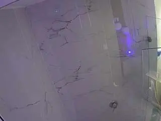 Camsoda Nude Webcam of voyeurcam-casa-salsa-bathroom-10