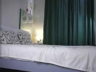 Camsoda Watch Live Sex Cams of blue-bow