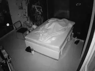 Camsoda Nude Webcam of voyeurcam-casa-salsa-disturbed