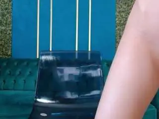 Camsoda Free Porn Cam of laurainemisti