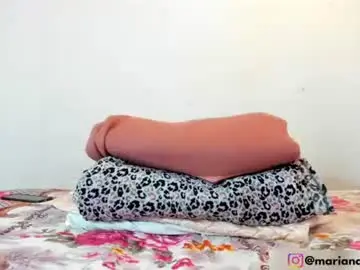 Chaturbate Free Porn Cam of melanie_love17