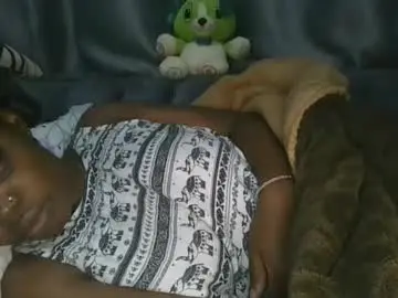 Chaturbate Free Live Porn of cilia_petite