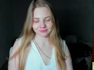 Chaturbate Nude Webcam of emmafrizea