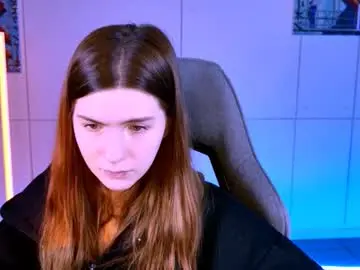 Chaturbate Nude Webcam of aliceinredsquare_