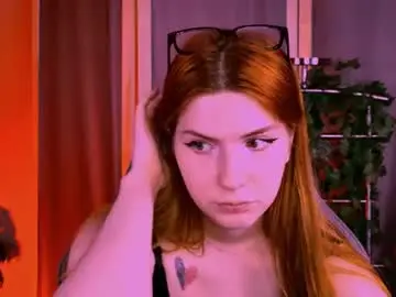 Chaturbate Best live sex cam show of aliceinredsquare_