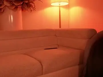 Chaturbate Live Sex Cam of sacred_sin_room7