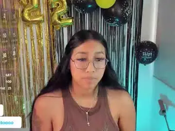 Chaturbate Live Sex of kyy_isa