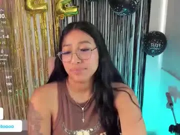 Chaturbate Sex Cam of kyy_isa