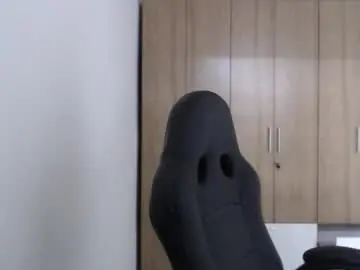 Chaturbate Sex Cam of roxanalove7