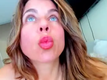 Chaturbate Live Sex Cam of dulceys