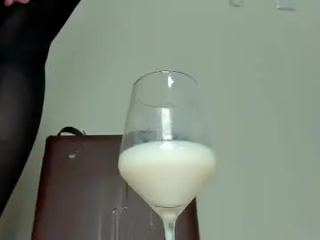 Chaturbate Sex Cam of melania_browis