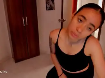Chaturbate Live Sex Cam of ave_fenix69