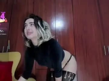 Chaturbate Watch Live Sex Cams of carly_grasso