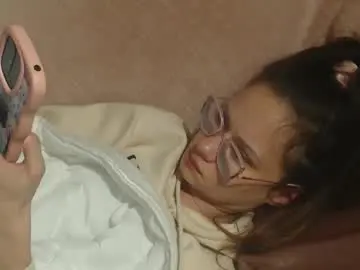 Chaturbate Free Porn Cam of candylady136