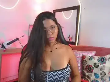 Chaturbate Watch Live Sex Cams of meggan_greey