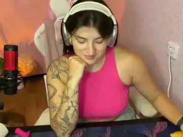 Chaturbate Live Sex Cam of katrin_kristal