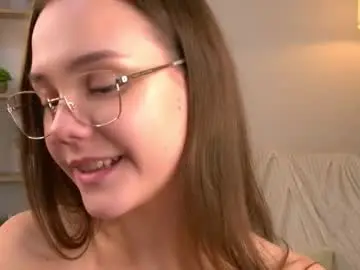 Chaturbate Best live sex cam show of sara_whooops