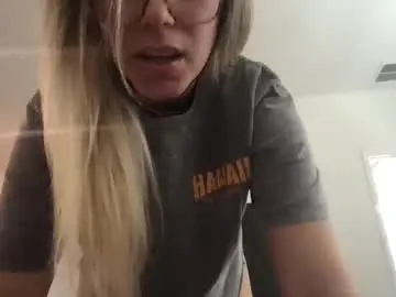 Chaturbate Live Sex Cam of texas_blonde