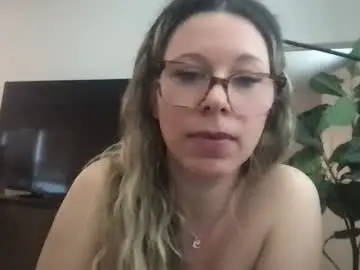 Chaturbate Live Sex Cam of texas_blonde