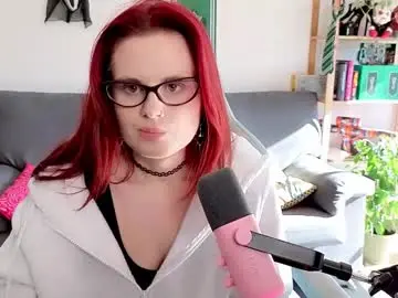 Chaturbate Live Sex Cam of dellacrush_