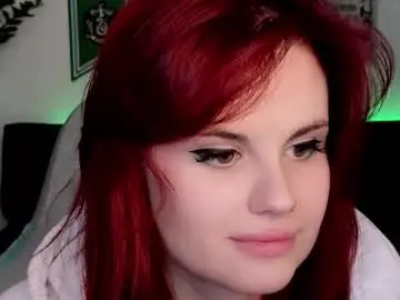 Chaturbate Best live sex cam show of dellacrush_