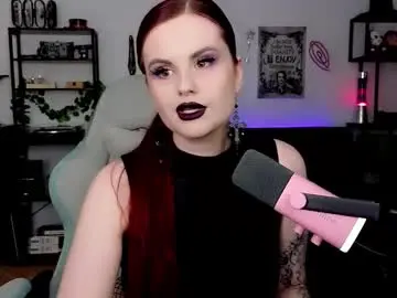 Chaturbate Best live sex cam show of dellacrush_