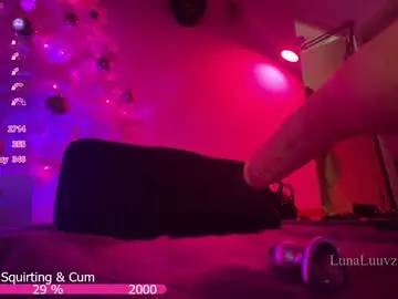Chaturbate Sex Cam of luna_luuvz