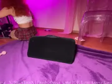 Chaturbate Live Porn of luna_luuvz