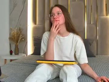 Chaturbate Free Live Porn of lenesseluv